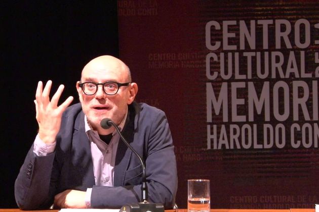 «Στόχος της εξίσωσης ναζισμού-κομμουνισμού είναι η απονομιμοποίηση της ριζοσπαστικής Αριστεράς»