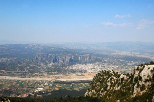 Κυβέρνηση και τοπικές κοινωνίες…