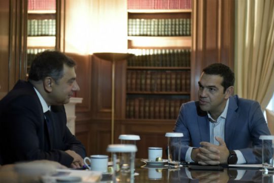 Μικρό καλάθι για τον ακατάσχετο επιχειρηματικό λογαριασμό