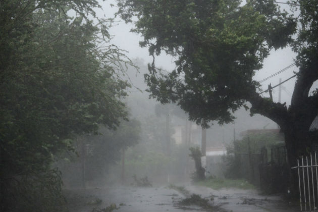 Θύματα και ανυπολόγιστες καταστροφές στο πέρασμα της Ίρμα