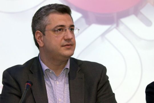 Για δυσάρεστη εξέλιξη μιλούν Τζιτζικώστας, ΣΒΒΕ και ΒΕΘ