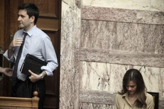 Σφίγγουν τα λουριά για την τρίτη αξιολόγηση