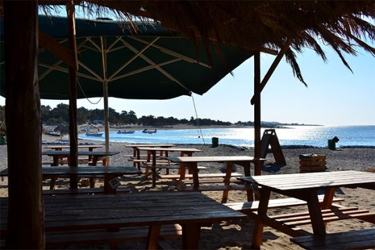 Κλείνουν οριστικά οι καντίνες στη νήσο Χρυσή
