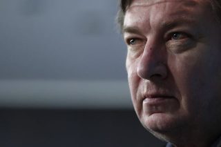 «Γιατί είμαστε τόσο διαβολεμένα σκληροί με τους πρόσφυγες;»