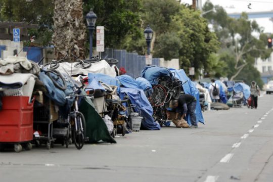 Άστεγοι 14 εκατ. άνθρωποι κάθε χρόνο λόγω καταστροφών
