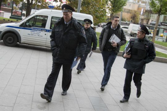 Σε κώμα η Ρωσίδα δημοσιογράφος-θύμα επίθεσης με μαχαίρι