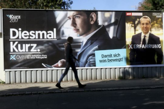 Στις κάλπες οι Αυστριακοί υπό την σκιάν της Ακροδεξιάς