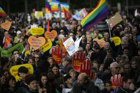 Το Βερολίνο φώναξε: «Σταματήστε την ακροδεξιά»