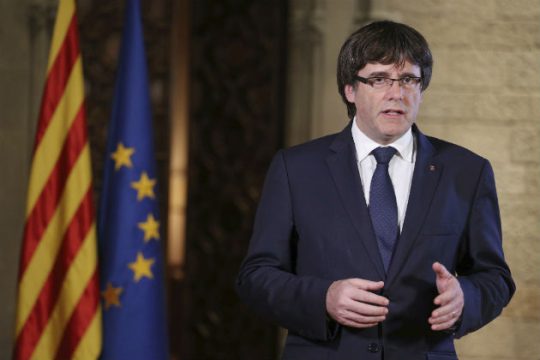 Η ισπανική δικαιοσύνη καλεί Πουτζντεμόν