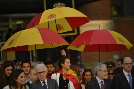 Ηξεις αφήξεις και χοντρό το παιχνίδι στην Καταλονία