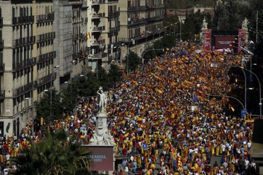 Διαδήλωσαν κατά της ανεξαρτησίας στη Βαρκελώνη