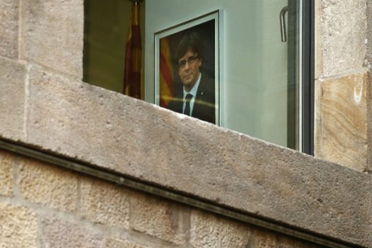 Στις Βρυξέλλες ο αποπεμφθείς πρόεδρος της Καταλονίας