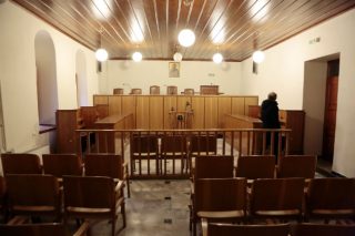 Υπό αξιολόγηση και ο νόμος Κατσέλη