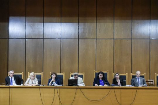 Αλλεπάλληλα αιτήματα της υπεράσπισης για τους προστατευόμενους μάρτυρες