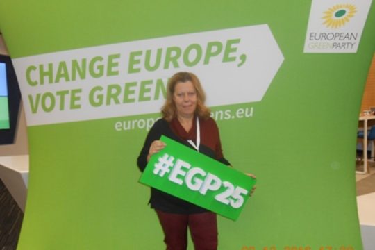Η Ευρώπη σκοτεινιάζει ξανά