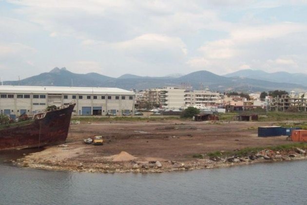 Προσωρινή αναβολή για το διαλυτήριο πλοίων στο Καλυμπάκι