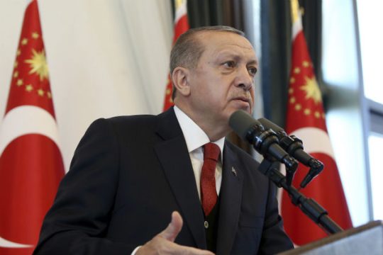 Η Τουρκία στο τραπέζι της συνόδου κορυφής