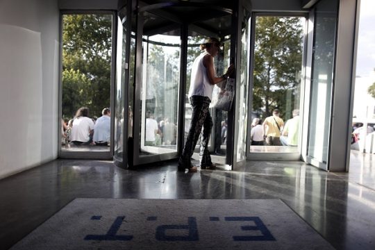 Η χαμένη άνοιξη της κρατικής τηλεόρασης
