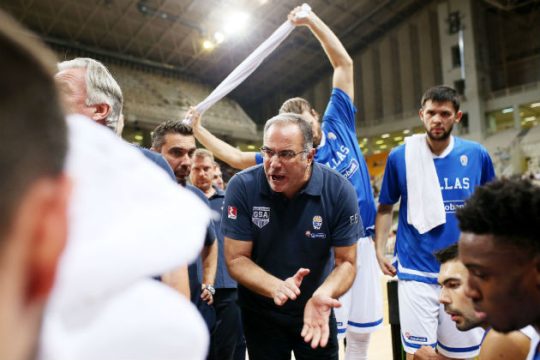 Μήνυμα, καταγγελία και αήττητο