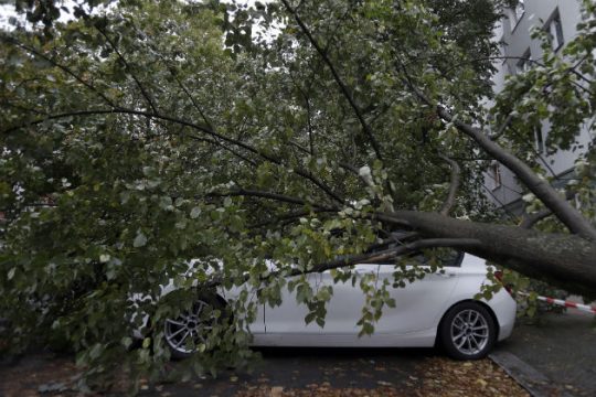 Φονική κακοκαιρία στη Γερμανία