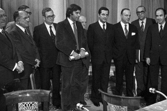 Η «συμφωνημένη ρήξη» της Ισπανίας