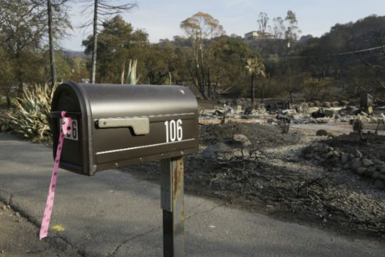 Ο τραγικός απολογισμός της πύρινης λαίλαπας στην Καλιφόρνια