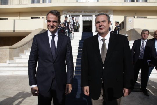 Ο Καμμένος, η ΝΔ και οι «τέως κνίτες»