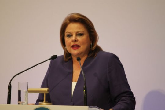 Παράθυρο για επενδυτική επανεκκίνηση