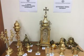 Κρύπτη με… καντήλια