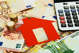 Ζωτικής σημασίας η μείωση των «κόκκινων» δανείων