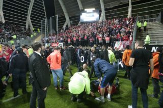 Τραυματίες από κατάρρευση κιγκλιδώματος