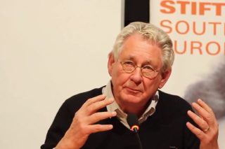 «Από τα επιτόκια δανεισμού  θα εξαρτηθεί η επιτυχής  ή όχι έξοδος στις αγορές»
