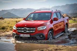 Η Mercedes X-Class