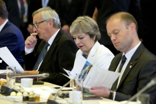 Ε.Ε.: Βαλτωμένες οι διαπραγματεύσεις για το Brexit
