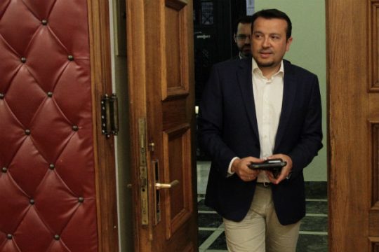 «Να υπερψηφίσει η Ν.Δ. τα μέτρα διανομής του υπερπλεονάσματος»