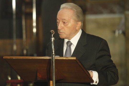 «Οδηγούμαστε στην εξαθλίωση»!