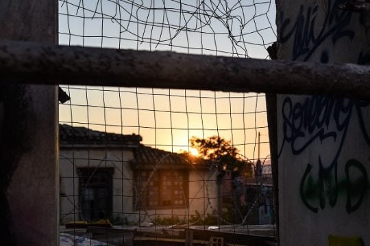 Σκηνικό ημιτελούς παράστασης
