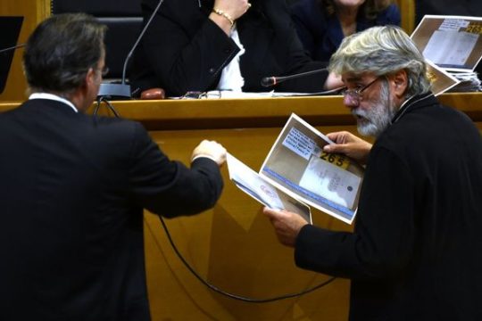 Τα στοιχεία είναι αδιάσειστα