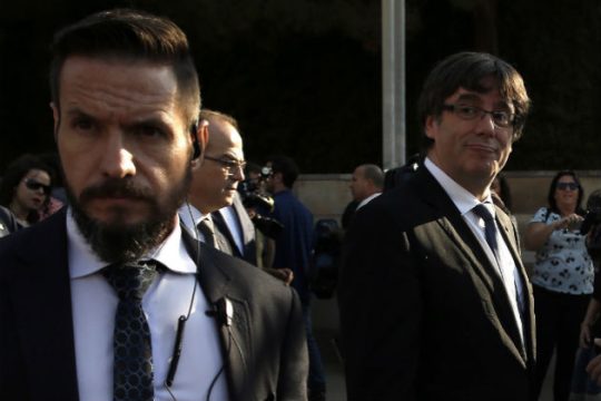 Απορρίπτει η Μαδρίτη την απάντηση της Βαρκελώνης