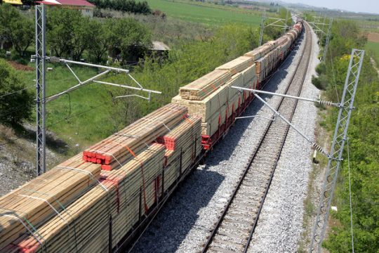 Οι Αυστριακοί στις ράγες… οι Ιταλοί στα κάγκελα