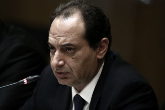 Ευθείες βολές με ονοματεπώνυμο