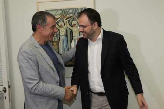 Υπέρ του νέου ενιαίου φορέα ΔΗΜΑΡ και Ποτάμι