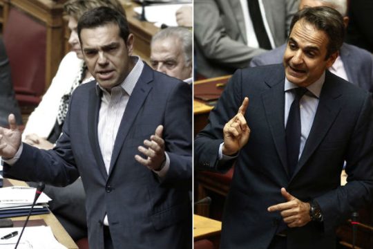 Σύγκρουση κορυφής στη Βουλή