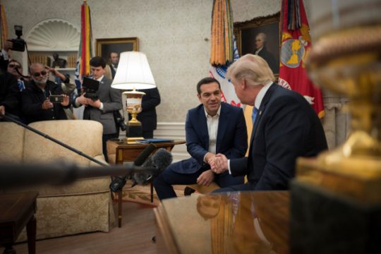 Η αντιπολίτευση για τη συνάντηση Τραμπ – Τσίπρα
