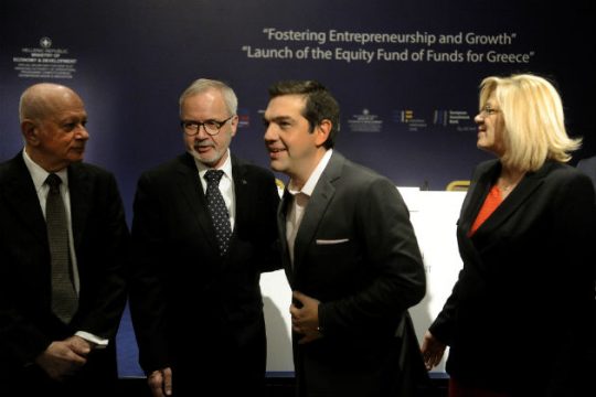 Δυσκολίες και κίνδυνοι στην επενδυτική επανεκκίνηση και στην ελάφρυνση χρέους