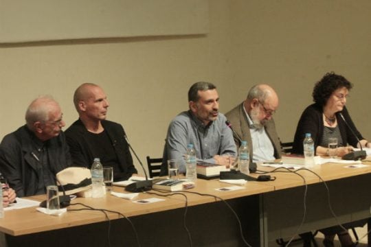 Ταινία του Γαβρά το βιβλίο του Βαρουφάκη