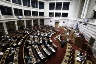 Απέναντι στην υποκρισία και τον λαϊκισμό