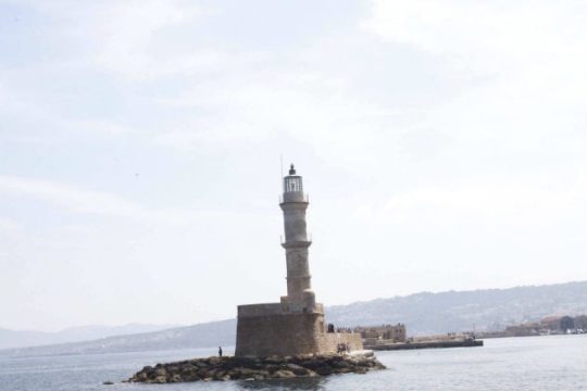 «Επιμένει» η καλοκαιρία