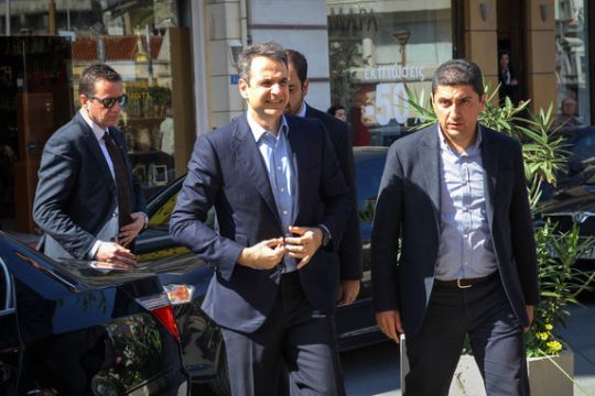 Ανομία από τα ίδια…