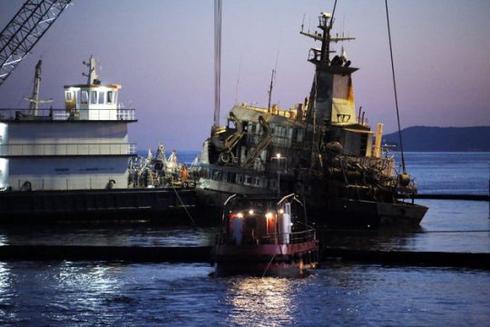 Ολοκληρώθηκε η ανέλκυση του «Αγία Ζώνη ΙΙ»